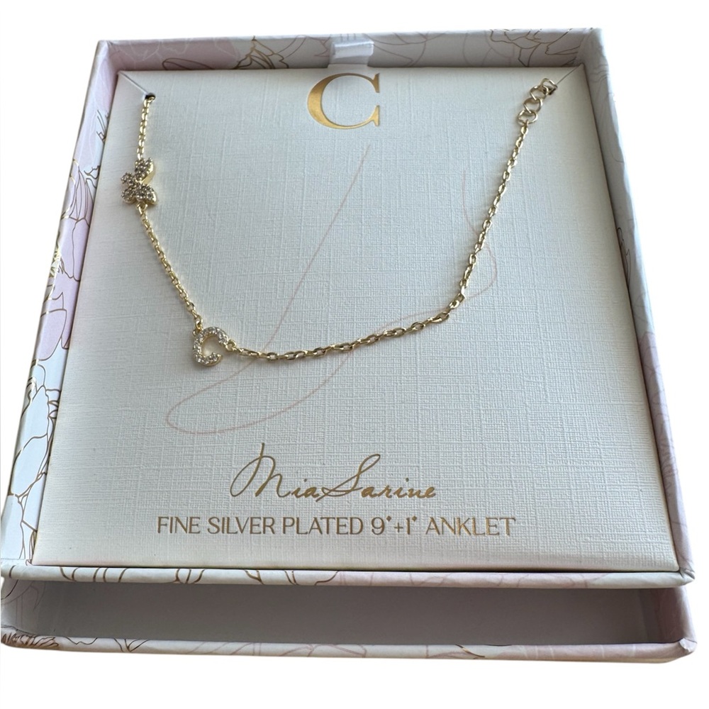 Mia Sarine Ankle Bracelet with letter C